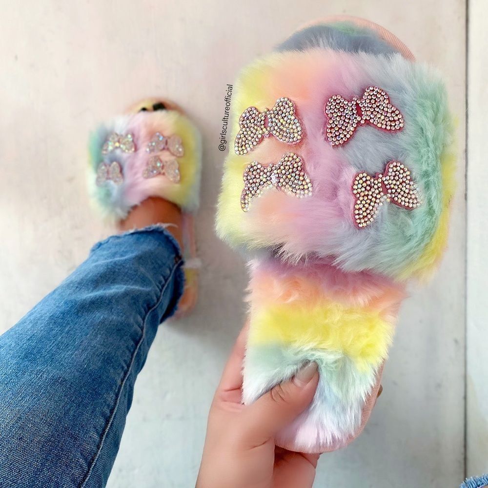 Tie Dye Faux Fur Butterfly Slippers